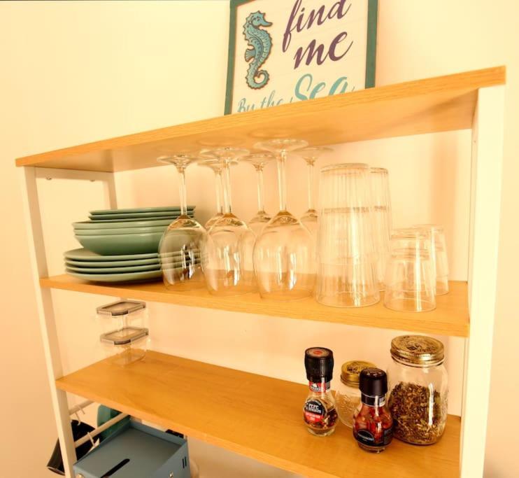 Cozy Coastal Gateway Apartment Lido di Ostia Luaran gambar